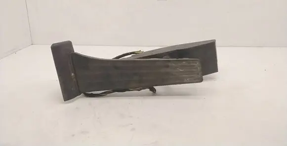 BMW 5 E39 Accelerator throttle pedal 6753053a 301199