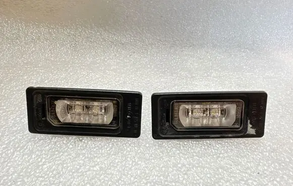 Number plate light