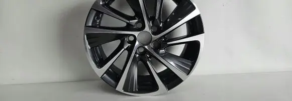 Lexus CT 200H R16 alloy rim 16X6J