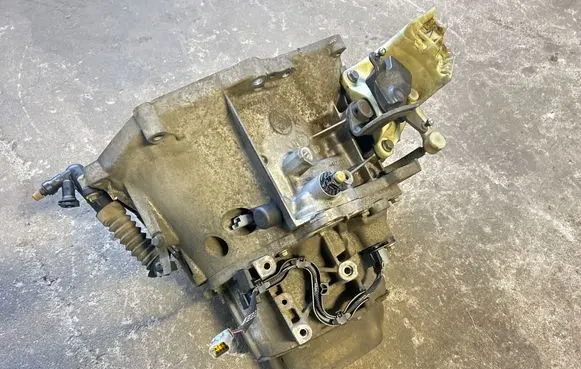 Opel Crossland X Manual 5 speed gearbox 20ET28