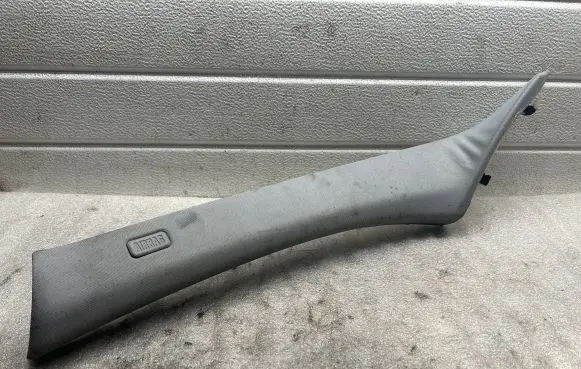 BMW 1 E81 E87 (A) pillar trim 7058329