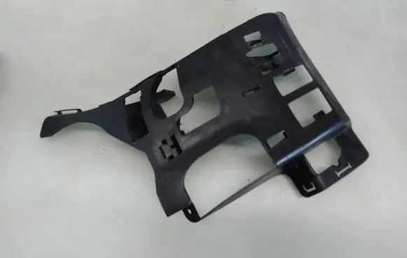 Front bumper mounting bracket