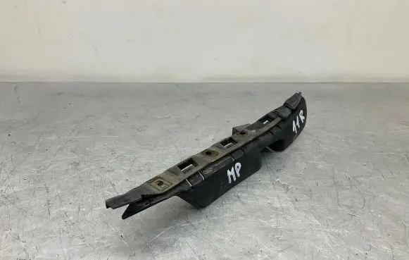 BMW 5 E60 E61 Front bumper mounting bracket 7033706 11460915