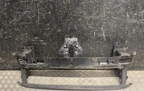 Volkswagen PASSAT B8 Front bumper cross member 