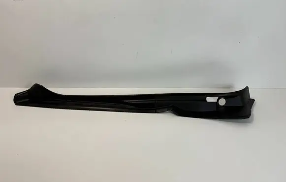 BMW i4 Bottom trim 9448319 7487593