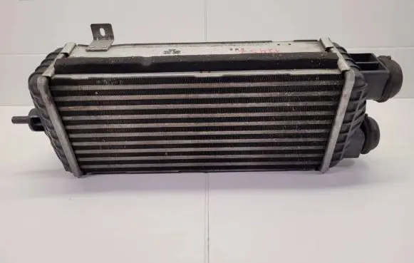 Hyundai Tucson TL Intercooler radiator 28270-2A430