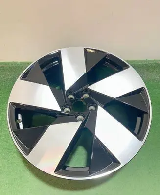 Volvo XC40 R20 alloy rim 32143630