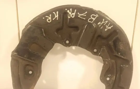 Audi A4 S4 B7 8E 8H Front brake disc dust cover plate 8e0615311a