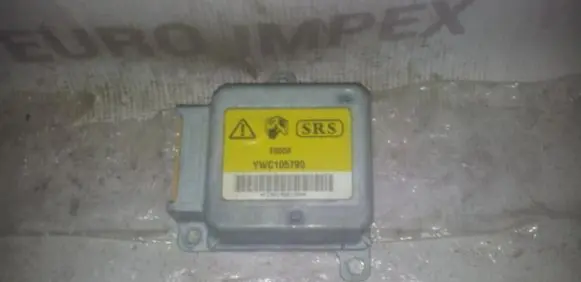 Land Rover Freelander Airbag control unit/module YWC105790