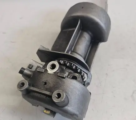 Audi A6 S6 C5 4B Oil pump balance shaft 059103337B