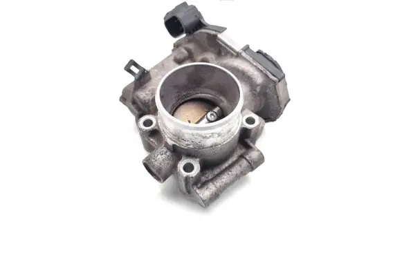 Opel Astra J Electric throttle body valve 55562270 0280750482