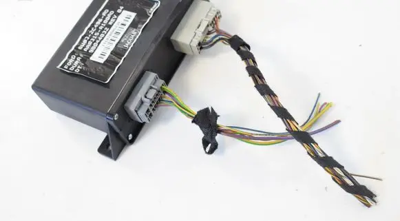 Jaguar XF X250 Rear brake EMF control unit/module 8W832C496AD