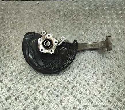 Audi Q8 Front wheel hub 4M0407560