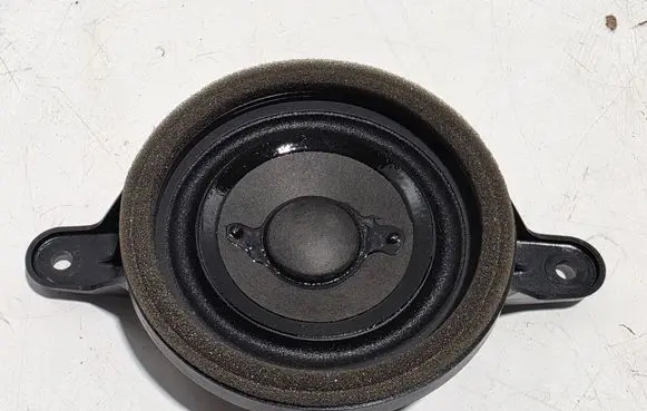 Audi A6 S6 C7 4G Front door speaker 4G0035454