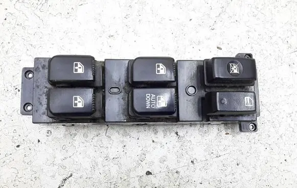 Hyundai Santa Fe Electric window control switch 371495