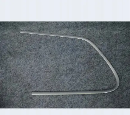 Volkswagen Touareg I Rear side glass trim 7P6853995