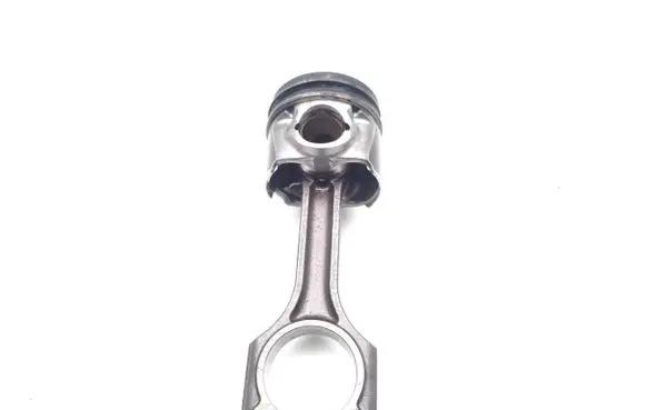 KIA Ceed Piston with connecting rod D4FB