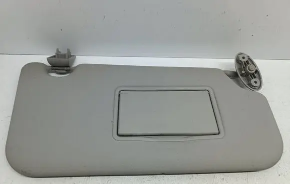 Sun visor