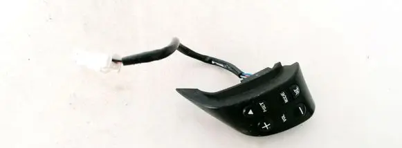 Steering wheel buttons/switches