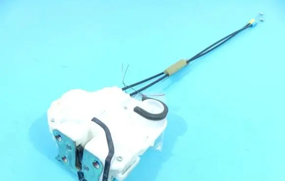 Mitsubishi Outlander Front door lock IMPRK1256053