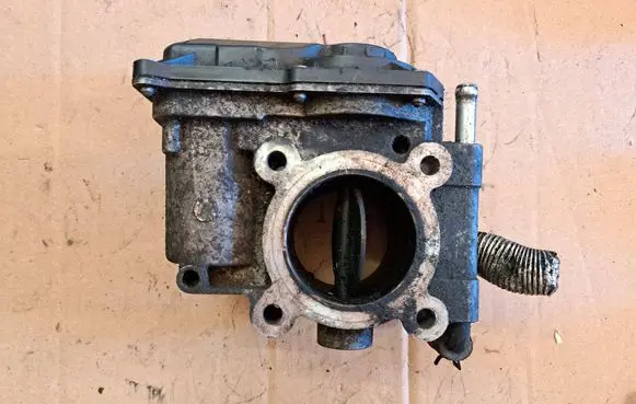Mazda 6 Throttle valve RF7J136B0C 001201279 K4238