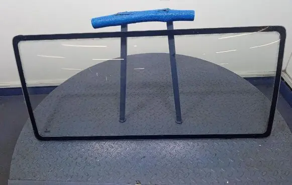 Volkswagen Transporter - Caravelle T4 Rear side window 