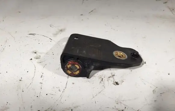 Opel Astra H ABS pump bracket 13214941