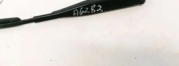Mercedes-Benz A W168 Front wiper blade arm A1688200644