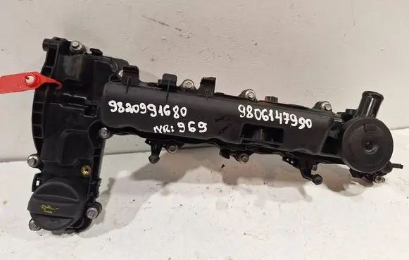 Rocker cam cover