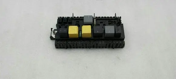 Mercedes-Benz GLA W156 Fuse module A2469067100
