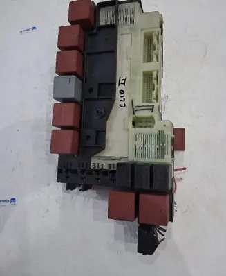 Renault Clio II Comfort/convenience module P8200031557