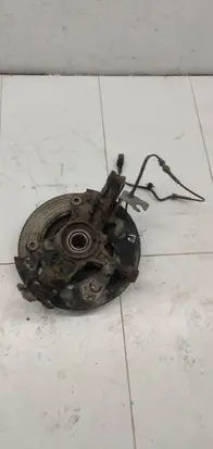 Peugeot 308 Front wheel hub 