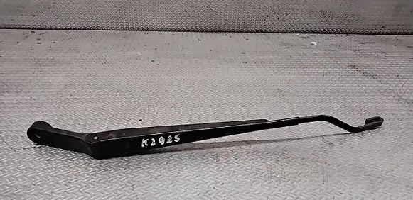Opel Agila A Front wiper blade arm 