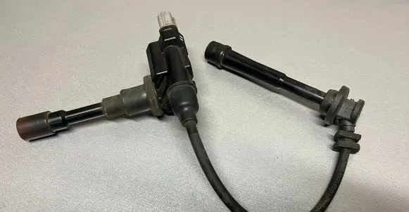 Suzuki Swift I High voltage ignition coil 1H270371