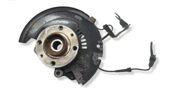 Front wheel hub