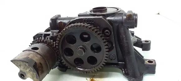 Audi A4 S4 B6 8E 8H Oil pump 06C103535H 06C115153C