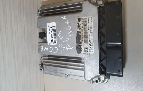 Audi A5 8T 8F Engine control unit/module 8R0907401J 0281016453