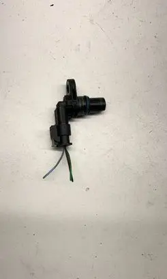 Volkswagen Golf VI Camshaft speed sensor 07L905163C 5104