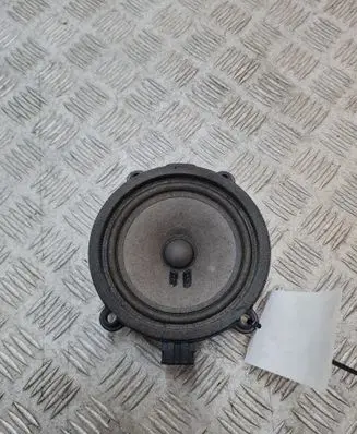Mercedes-Benz Sprinter W906 Front door speaker A9068270060
