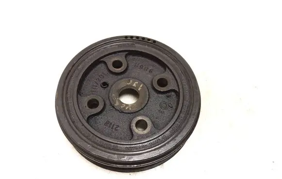 Volvo XC90 Crankshaft pulley 30731865