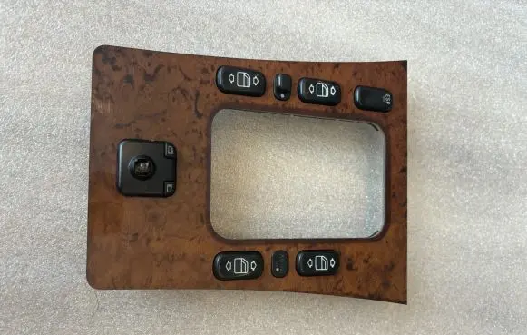 Mercedes-Benz E W210 Electric window control switch 2106808639 A2106808639