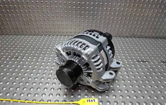 Jeep Grand Cherokee Generator/alternator P04801865AE