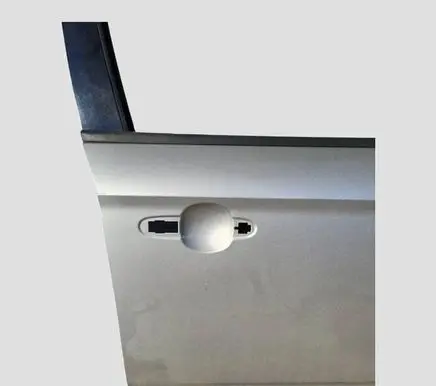 Ford Mondeo MK IV Front door