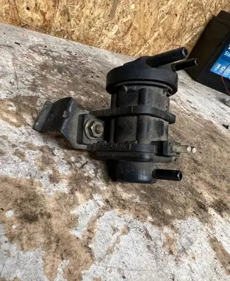 Mercedes-Benz E W210 Turbo solenoid valve 0005450327
