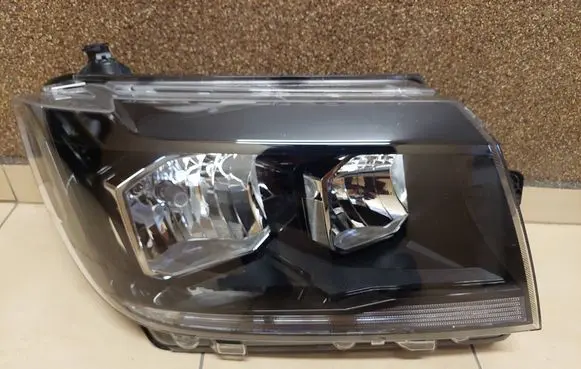Volkswagen Grand California Headlight/headlamp 7C1941006A