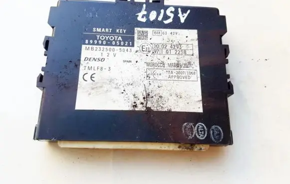 Toyota Avensis T270 Other control units/modules 8999005021 89990-05021