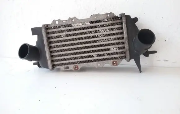 Opel Vectra B Intercooler radiator 52475657