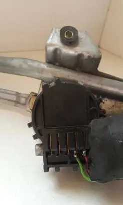 Audi A4 S4 B5 8D Wiper motor 8D1955113B 0390241132 039D241132