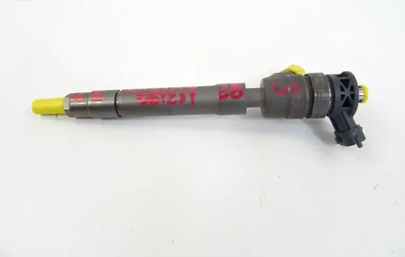 Fuel injector