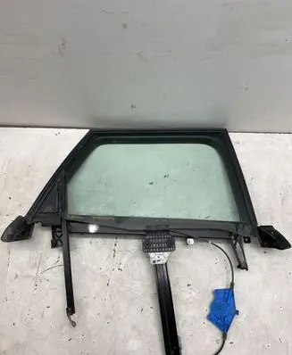 Audi A4 S4 B7 8E 8H Rear door window/glass frame 8E0839462C
